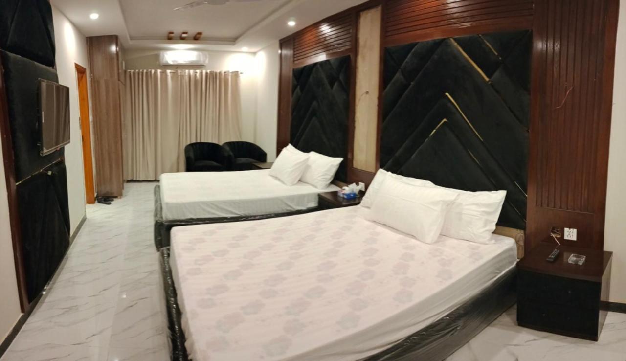 Hayat Grand Guest House Islamabad Buitenkant foto